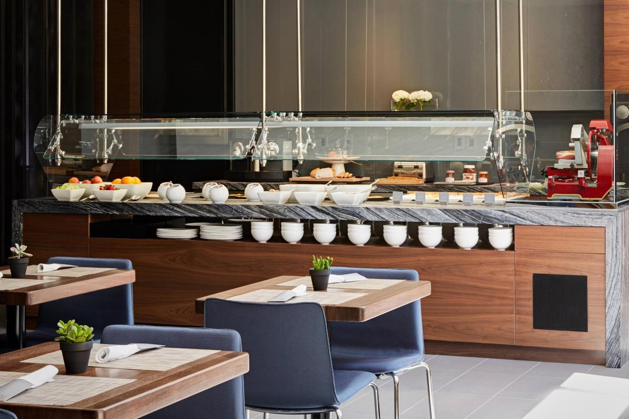 Ac Hotel By Marriott Phoenix Tempe/Downtown Екстериор снимка