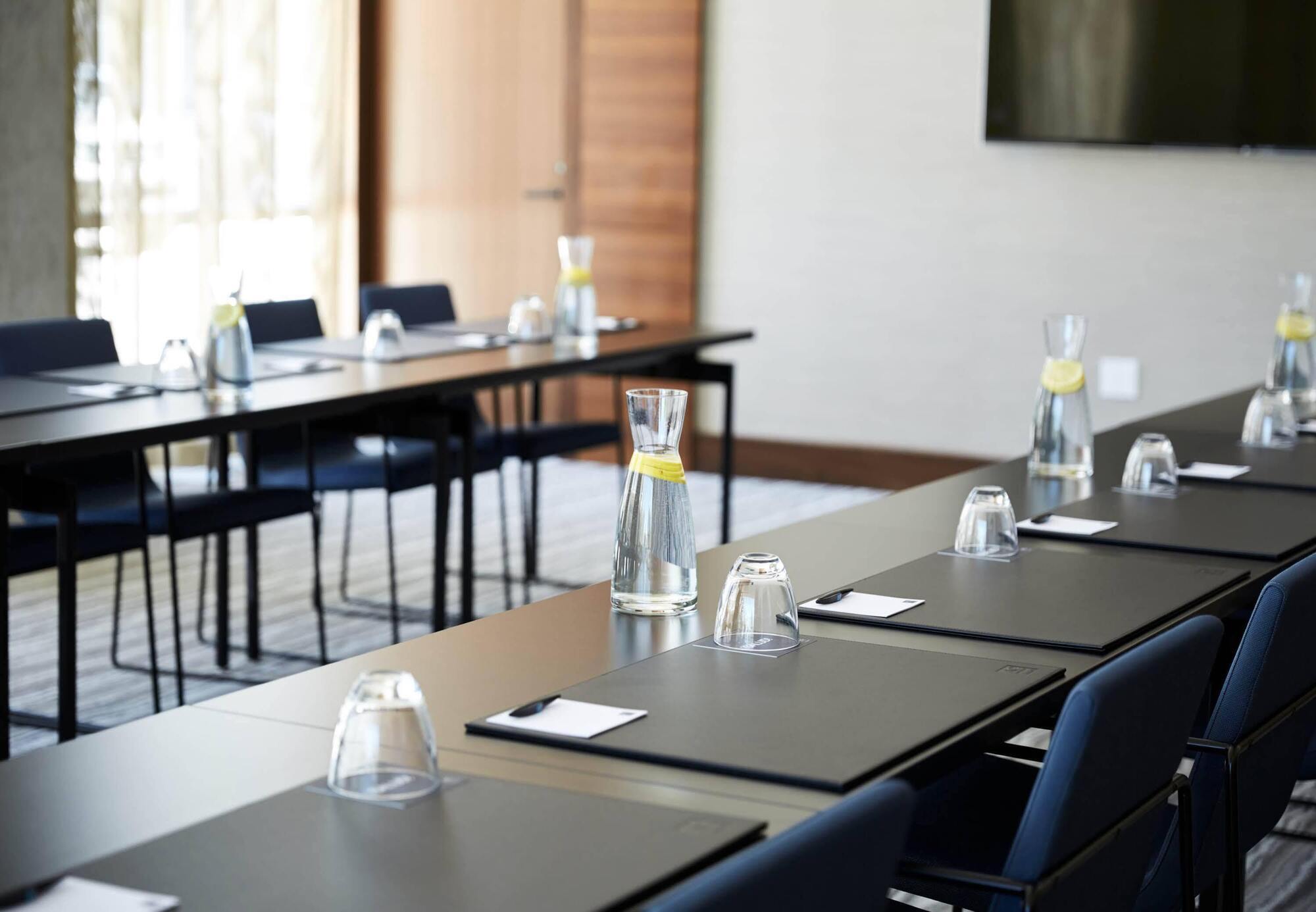 Ac Hotel By Marriott Phoenix Tempe/Downtown Екстериор снимка